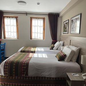 Superior Family Room